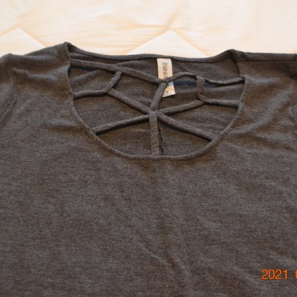 Zenana Top - Picture 2 of 5